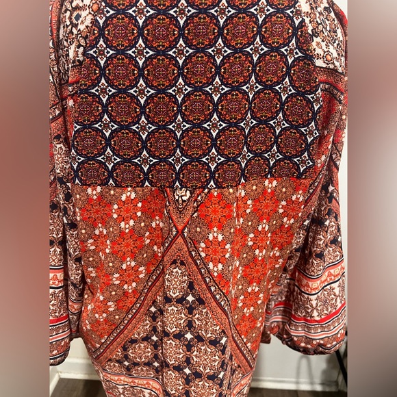 Fig & Flower Women’s Blouse 3/4 Sleeve Tie Keyhole Semi Sheer Boho Size 2X - Picture 15 of 16